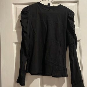 SHEIN ruffle sleeve top.